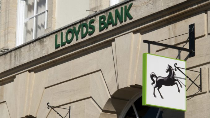 Multi-Billion Dollar Financial Services Firm Lloyds Looks to Hire a Digital Currency Expert