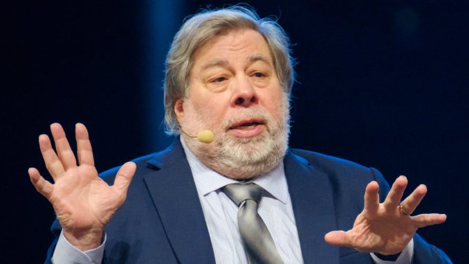 Apple Co-founder Steve Wozniak Warns Governments Will Never Allow Crypto to Be Out of Their Control