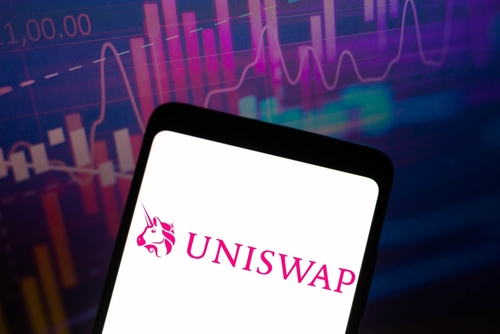 Uniswap community rejects UNI V3 Fees proposal, UNI price declines