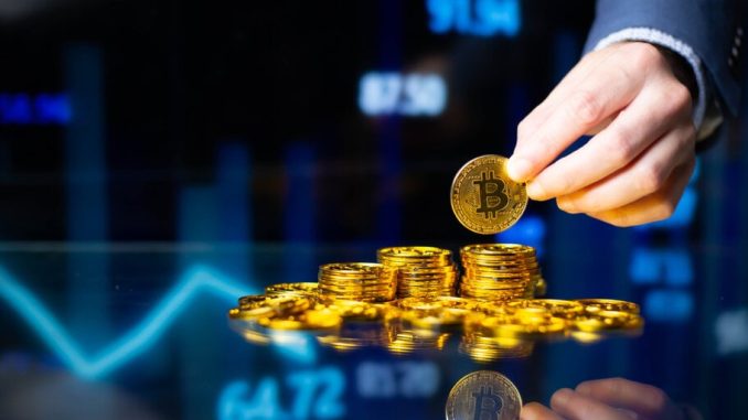 This Week in Bitcoin: Volatility Rises as ETFs Rebound and SEC Gives OK to Mining