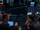 SOL faces selling pressure as ETF inflows slow and futures sentiment weakens